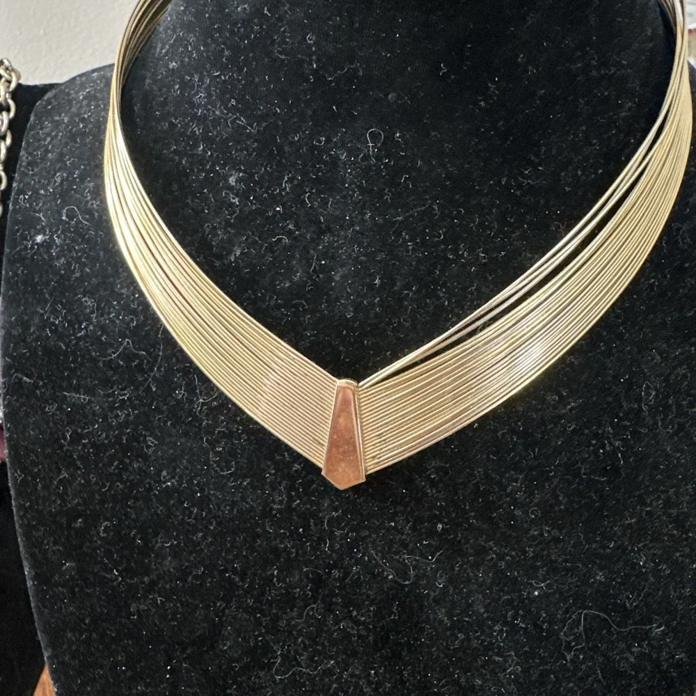 Vtg Necklace Lot: Sarah Coventry Gold Tone,‎ Beads, Statement, More